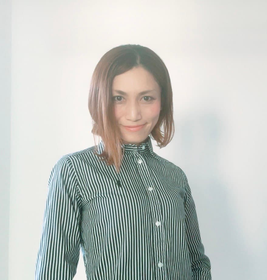 営業担当 向笠 清香